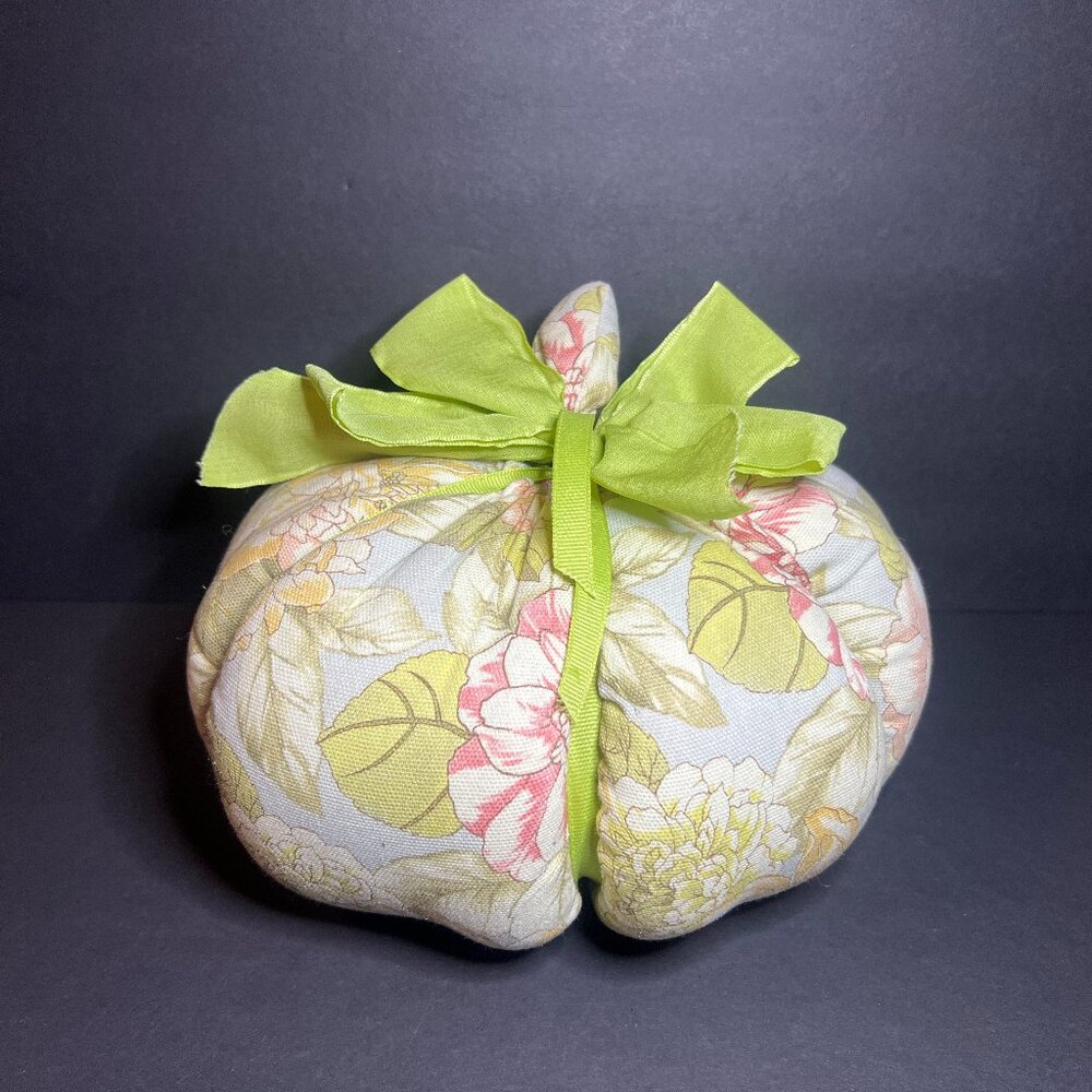 Handmade Farmhouse Autumn Fall Floral Pattern Fabric Pumpkin Decor 5.5 x 8"